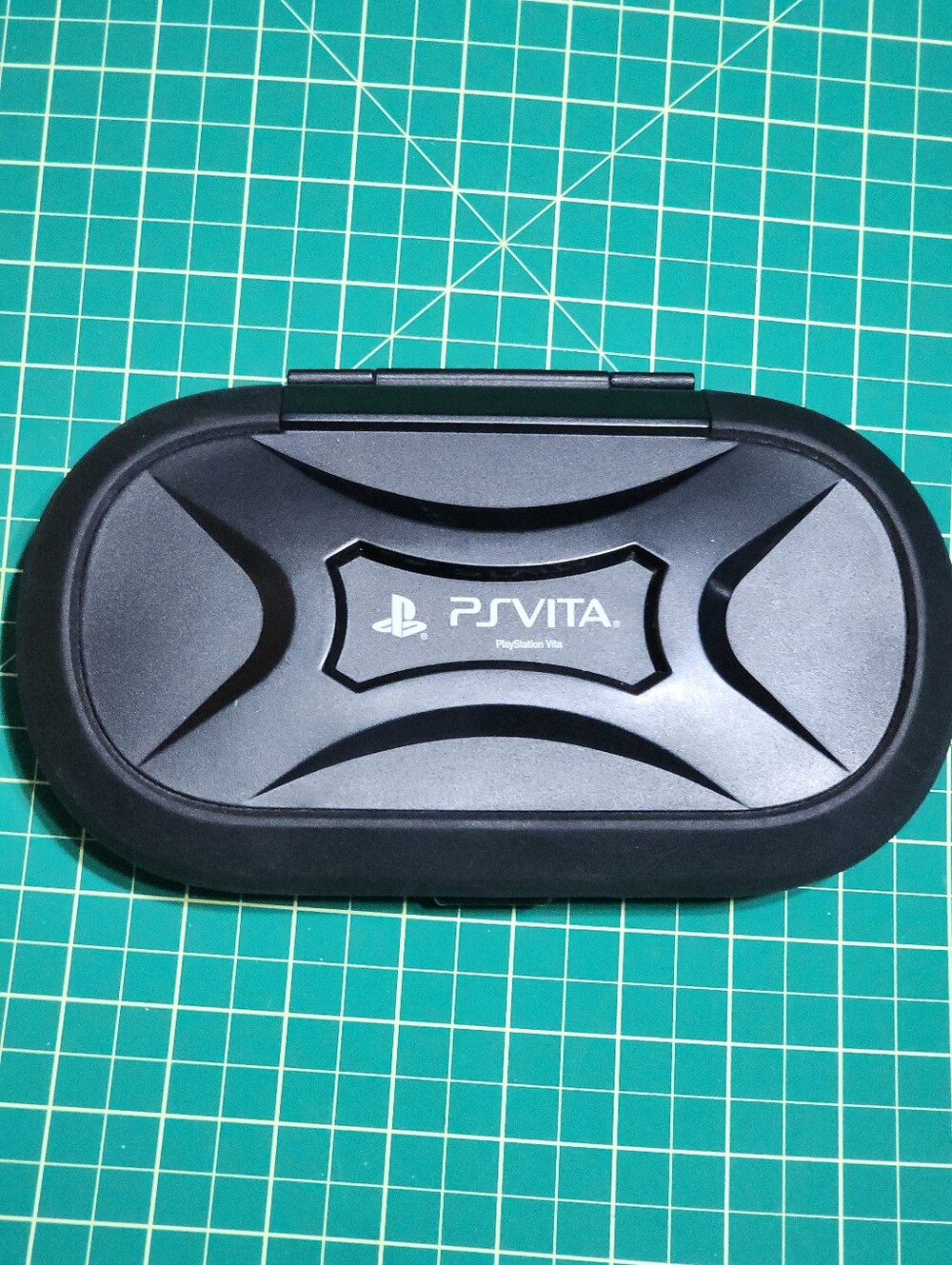 PS Vita 1000 Hardshell Vault Case Hevay Duty